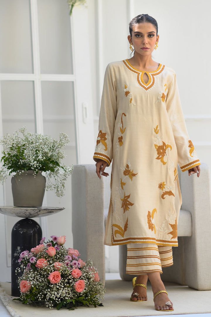 URGE/BATIK 2pc Wedding Summer Collection Code:1004